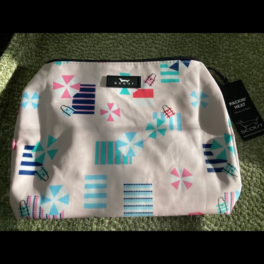 SCOUT New Tags Makeup Bag Namastay at the Beach